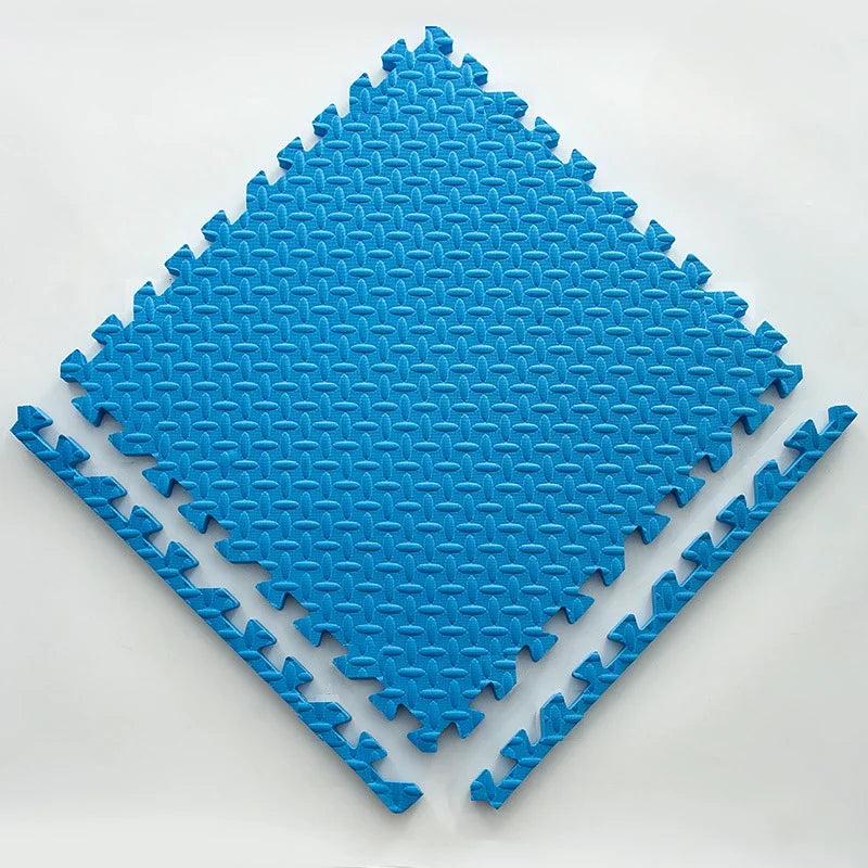 Safe surface for first playtime