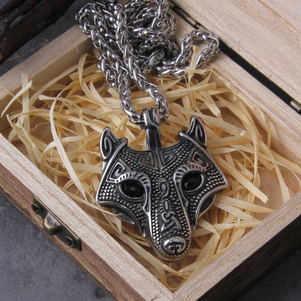 Vintage Punk Style Norse Vikings Wolf Head Necklace Pendant Black Crystal Eyes Original Animal Jewelry Wolf Head For Men Gift