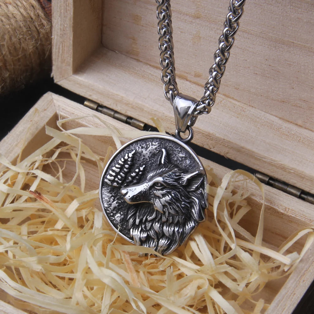 Never Fade Men stainless steel Wolf head and tree norse viking pendant necklace vikings wooden box as christmas gift