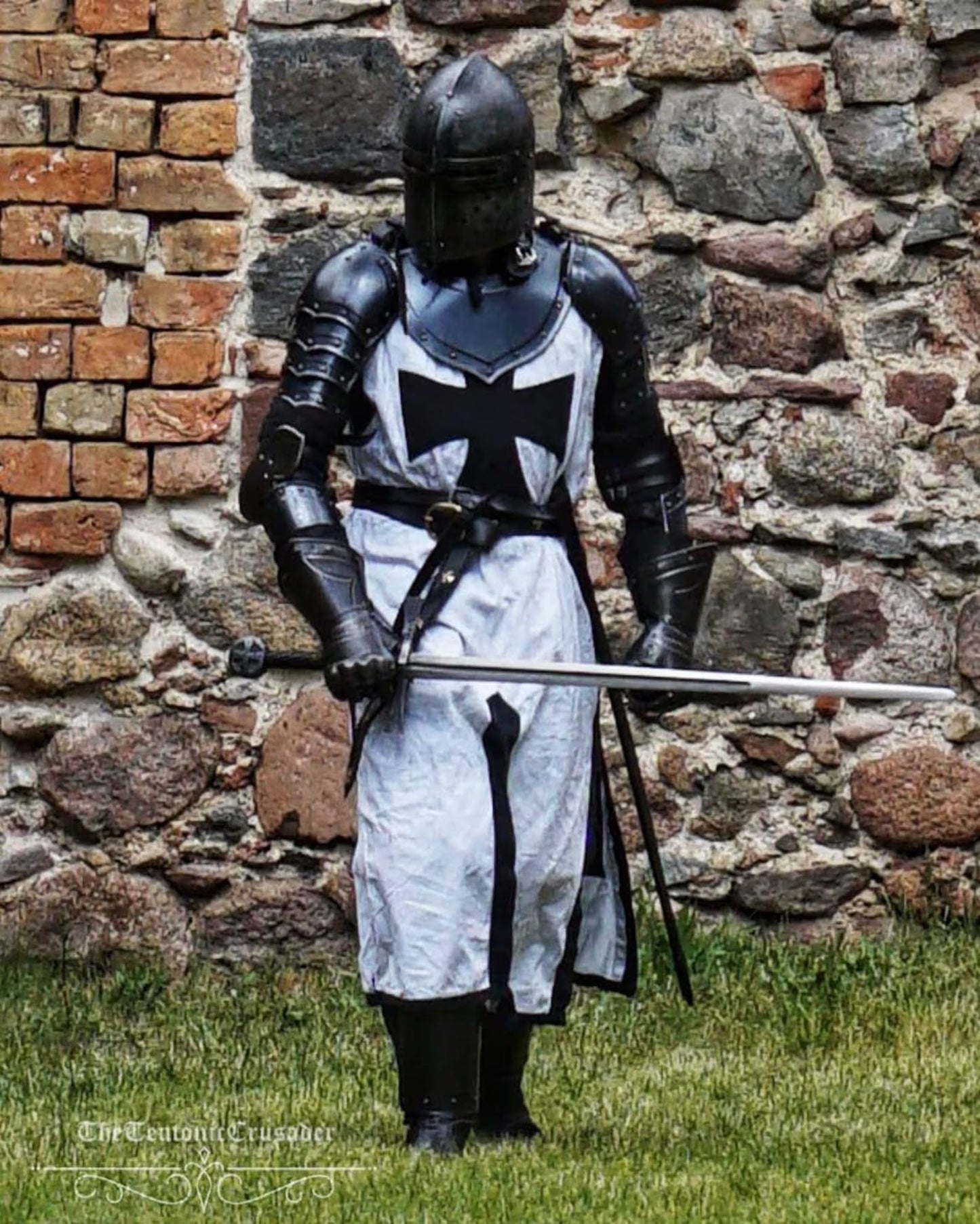 Medieval Black Templar Knight Armor Set: Full Steel Suit, LARP Cosplay