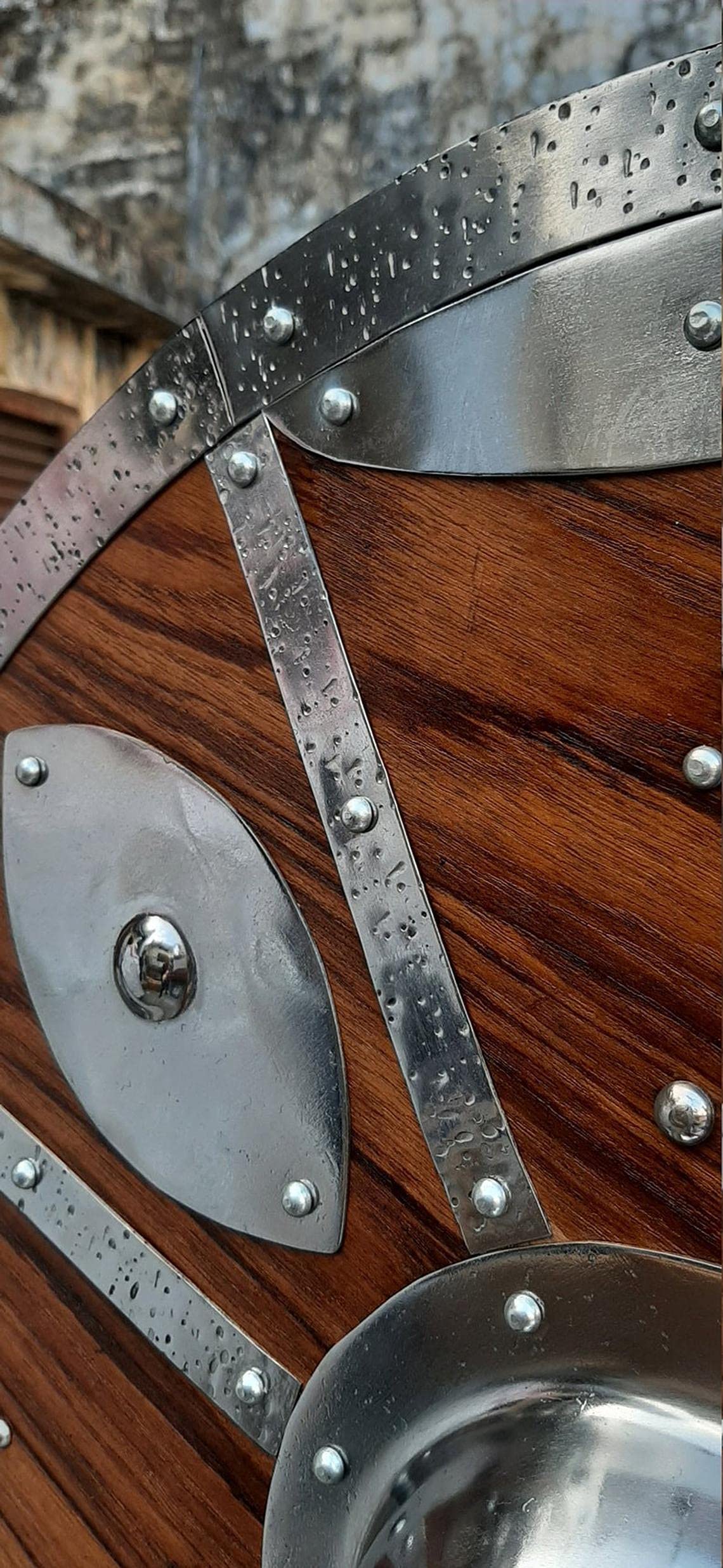 Vintage King Medieval LARP Warrior Wood & Steel Viking Round Shield, 24"