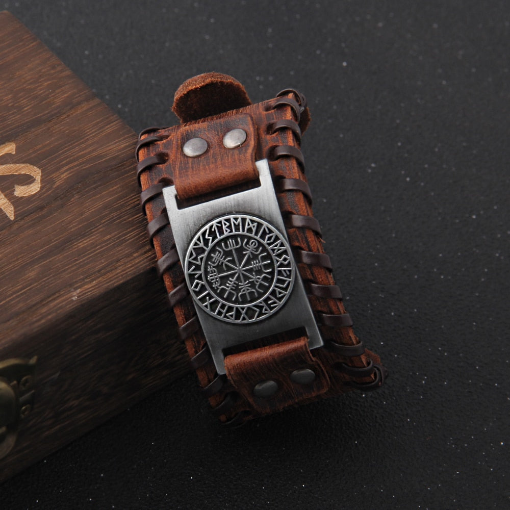 Thick Vegvisir Leather Bracelet